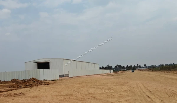 Broad perspective of the land preparation and temporary administrative building work happening at Sobha One Residences