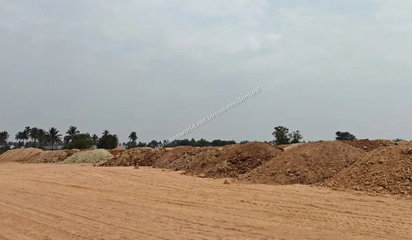 Site Earthworks Earthworks and levelling processes underway at the Sobha One Residences property location