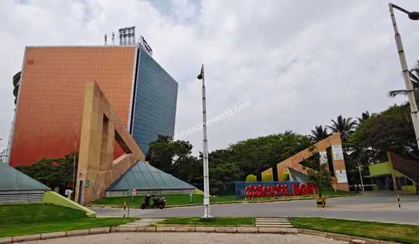 Expansive look at the beautifully maintained business park landscape and imposing commercial towers neighboring Sobha One World