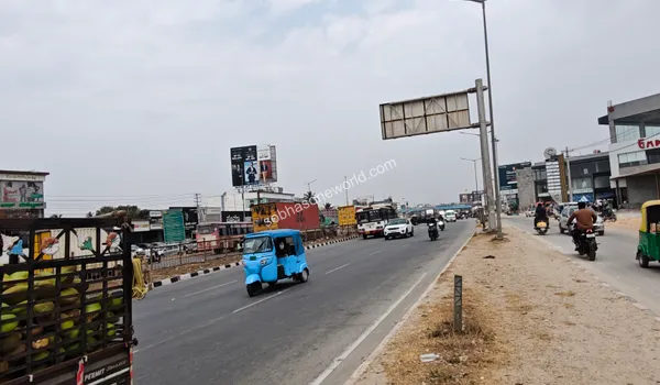 Scenic view of the Hoskote highway approaching the main entrance of the Sobha One World project