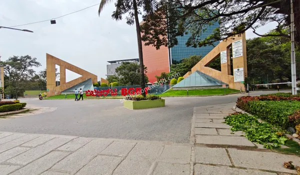 Lush green foliage decorating the entrance of premium IT hubs located just a short drive from Sobha One World